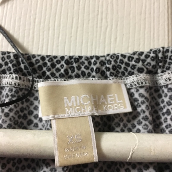 Michael Kors top - Picture 3 of 3
